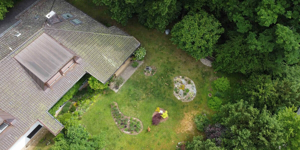 Doppelhaushälfte Grünwald - 7 Zimmer, 200 m&sup2;, 2.690.000&euro; | Angebot:25837357