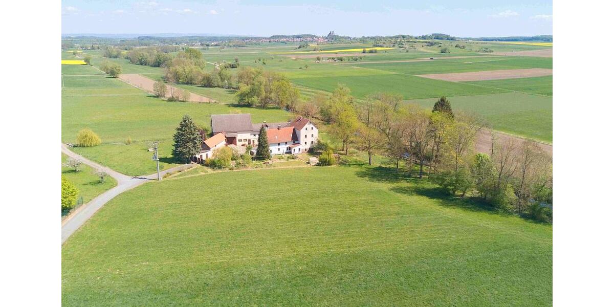 Bauernhaus, Landhaus Münzenberg - 6.5 Zimmer, 203 m&sup2;, 1.850&euro; | Angebot:26124291