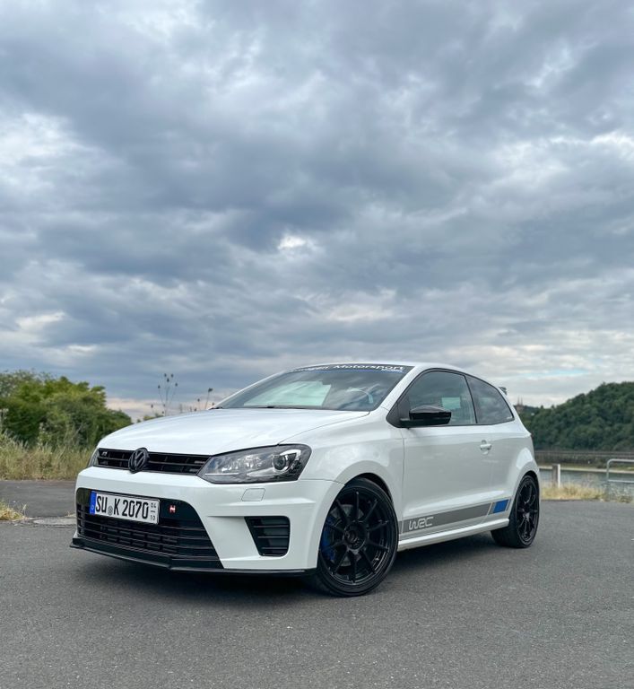 VW Polo 52.102 km 21.990 € Erpel 53579