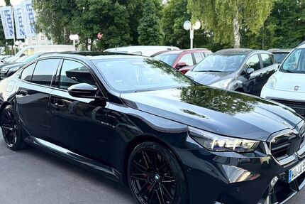 BMW M5 6.500 km 139.000 € Würzburg 97076