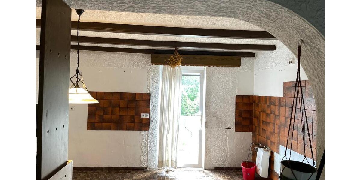 Einfamilienhaus Sankt Ingbert - 4 Zimmer, 95 m&sup2;, 155.000&euro; | Angebot:27154175