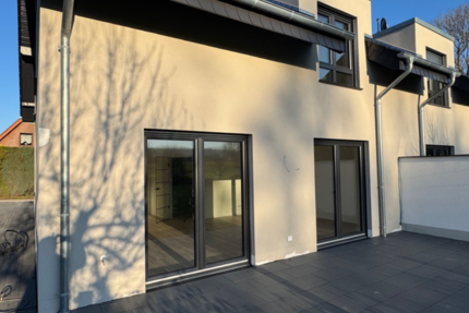 Haus zum Kaufen in Leopoldshöhe 465.000 € 139.3 m² 5 zimmer