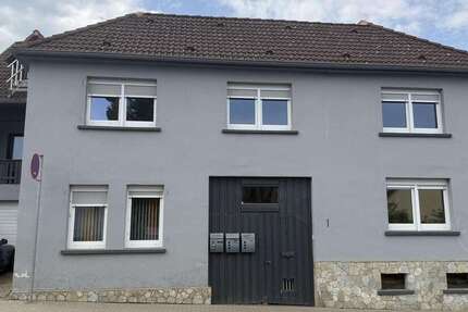 Haus Friedberg - 8 Zimmer, 195 m&sup2;, 2.490&euro; | Angebot:26363855