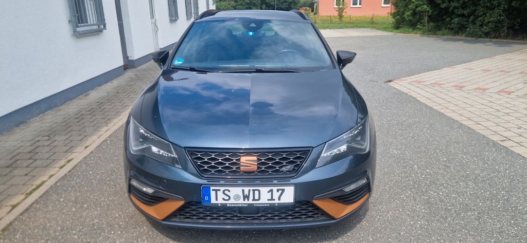 Seat Leon 133.761 km 18.500 &euro; Freihung 92271