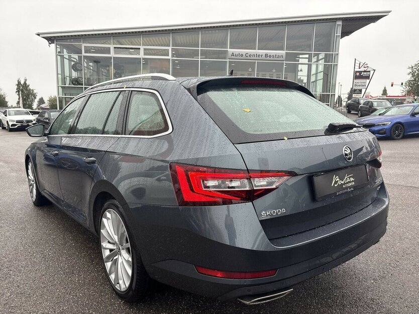 Skoda Superb 2.0 TSI STYLE/4x4/PANO/KAMERA/MEMORY/DAB 145.673 km 21.900 € Villingen-Schwenningen 78054