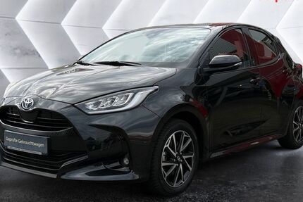 Toyota Yaris 33.877 km 18.950 &euro; Nidderau 61130