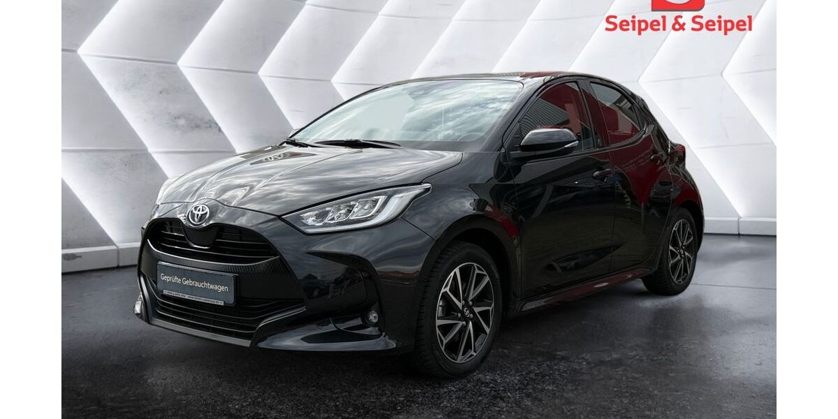 Toyota Yaris 33.877 km 18.950 &euro; Nidderau 61130