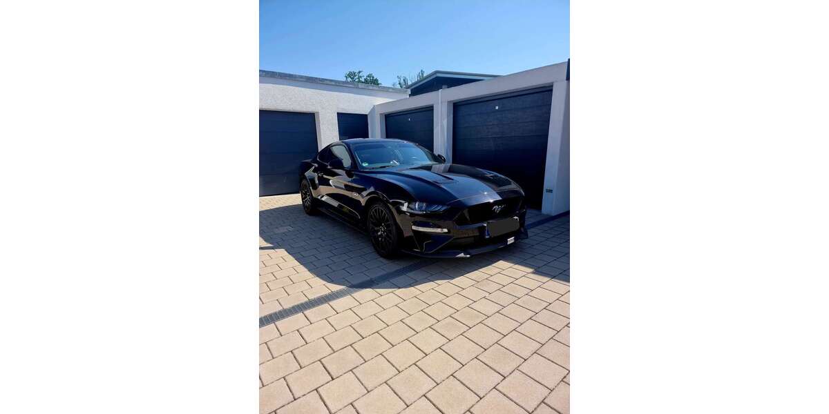 Ford Mustang 18.800 km 44.000 &euro; Burgkirchen a.d.Alz 84508