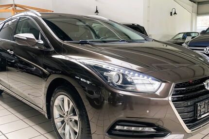 Hyundai i40 236.175 km 10.950 &euro; Großefehn 26629