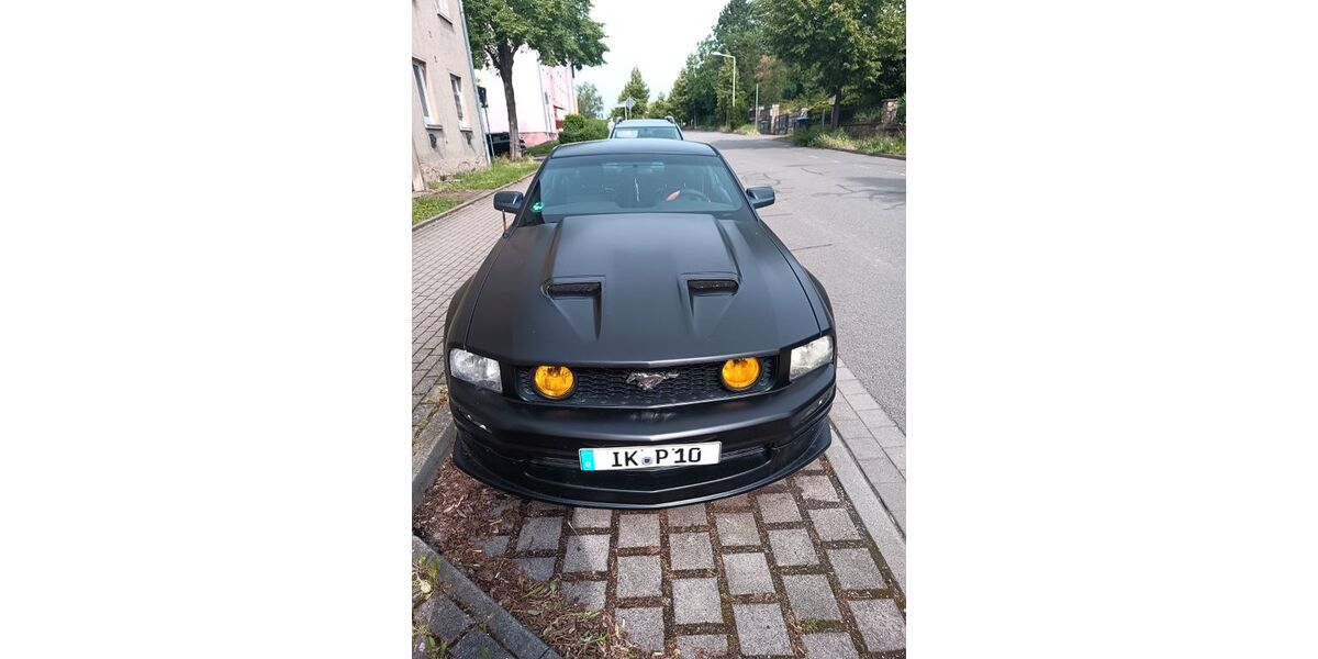 Ford Mustang 158.000 km 17.000 &euro; Arnstadt 99310