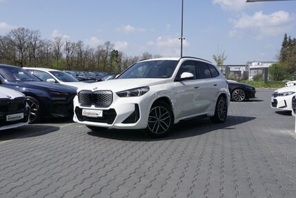 BMW iX1 44.148 km 43.940 &euro; Erlangen 91058