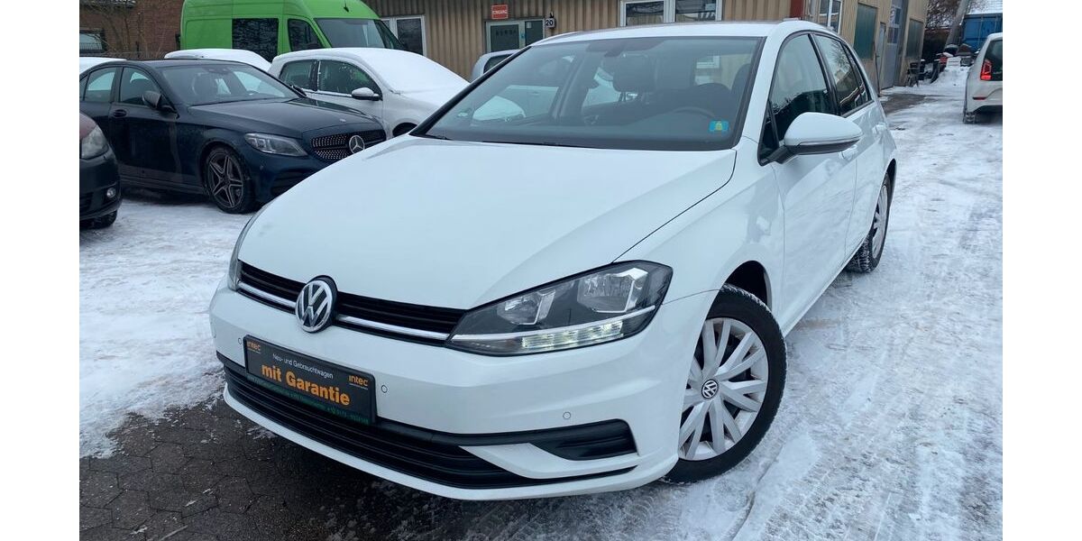 VW Golf 104.638 km 10.900 &euro; Garbsen 30827