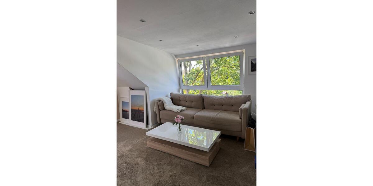 Charmantes Reihenmittelhaus mit 3,5 offenen Zimmern in Hannover 3.5 zimmer