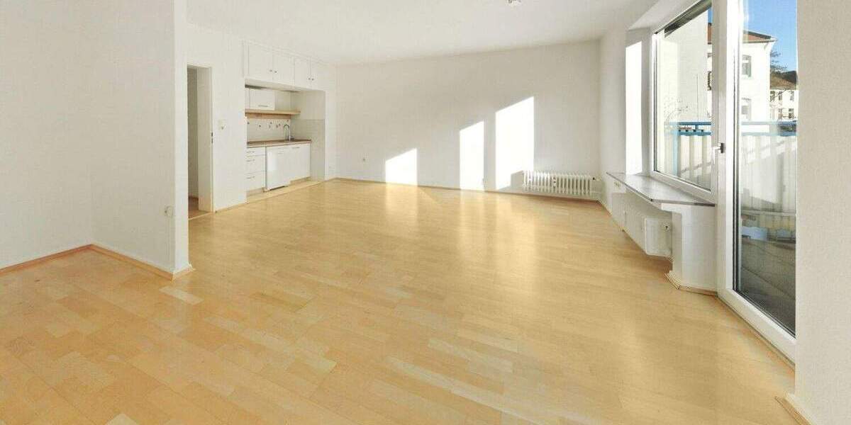 Attraktive Studiowohnung mit modernisiertem Bad und Balkon - leer stehend 1 zimmer