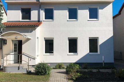 Haus Erkner - 6 Zimmer, 154 m&sup2;, 475.000&euro; | Angebot:27081970