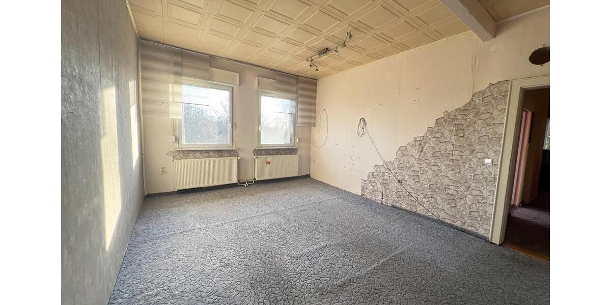 Einfamilienhaus Raguhn-Jeßnitz Jeßnitz - 4 Zimmer, 150 m&sup2;, 85.000&euro; | Angebot:25948708
