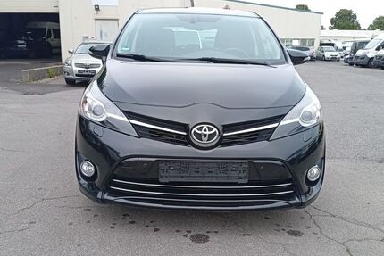 Toyota Verso 169.000 km 7.890 &euro; Mönchengladbach 41065