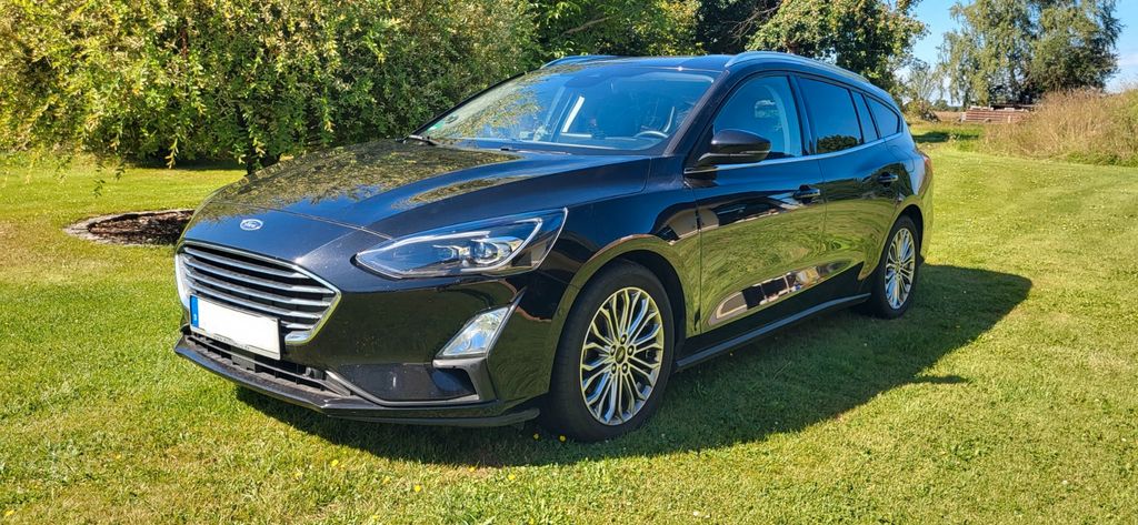 Ford Focus 193.000 km 7.150 &euro; Gorden-Staupitz 03238