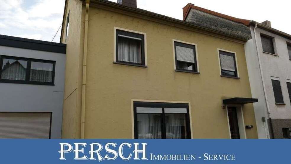 Haus zum Kaufen in Schiffweiler 110.000 € 88 m²