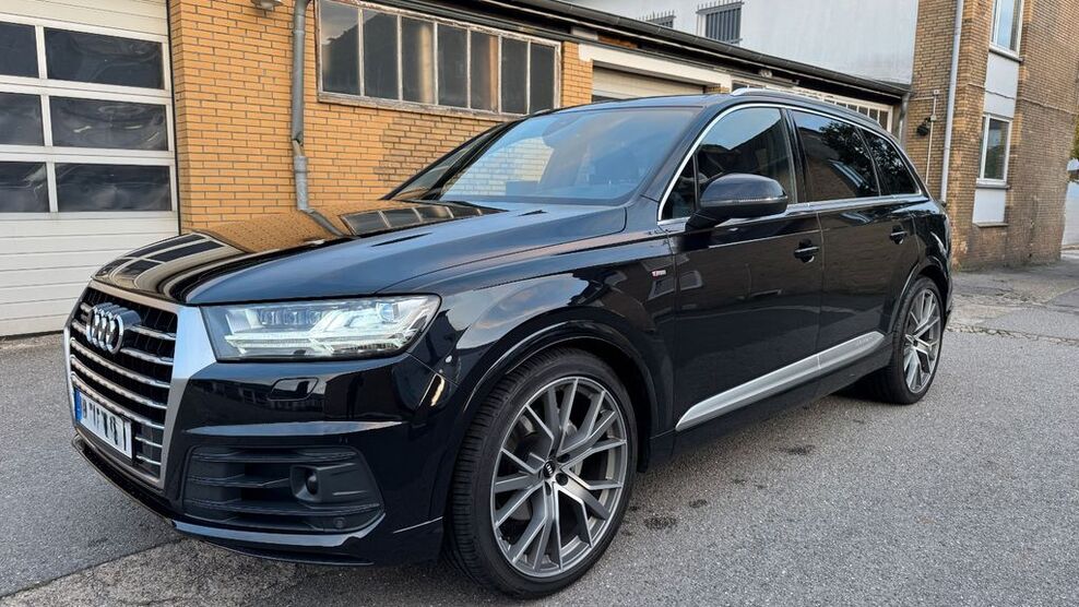 Audi Q7 199.780 km 35.900 € Hamburg 22393