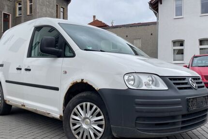 VW Caddy 218.000 km 1.890 &euro; Saalfeld 07318