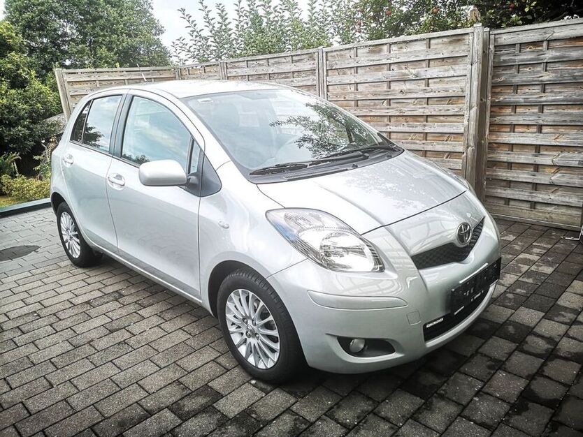 Yaris