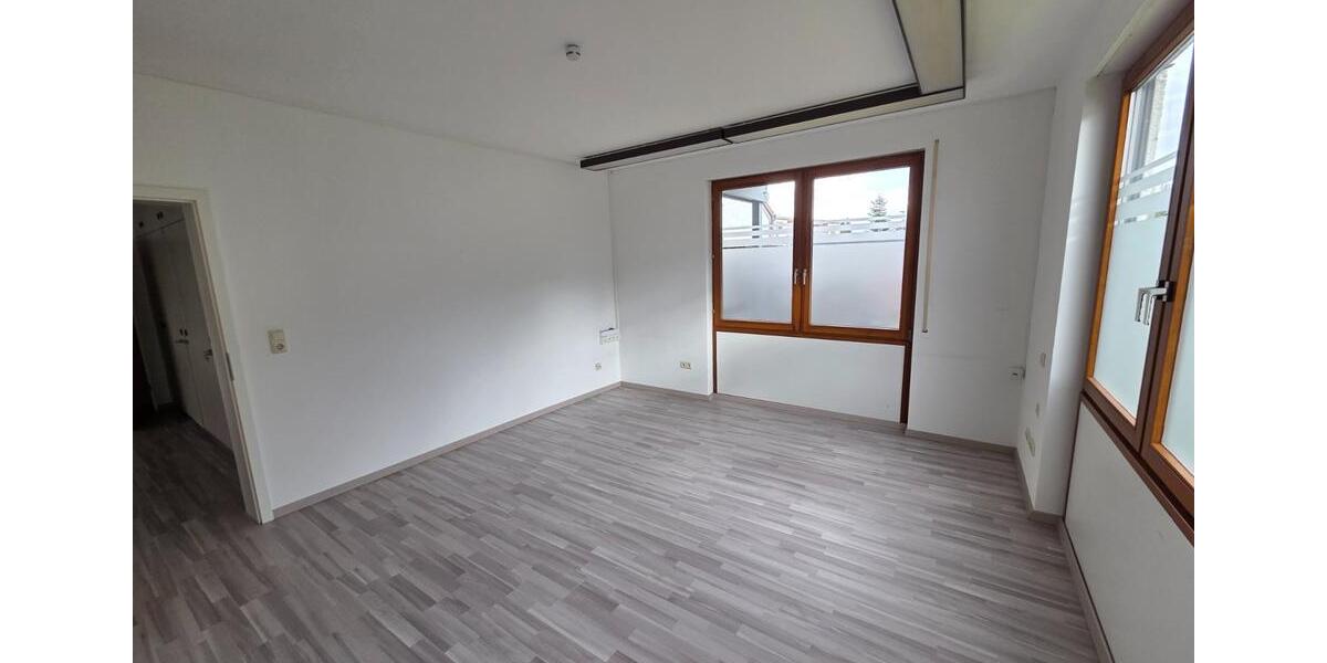 Gewerbeobjekt Schöneck - 870&euro; | Angebot:25335213