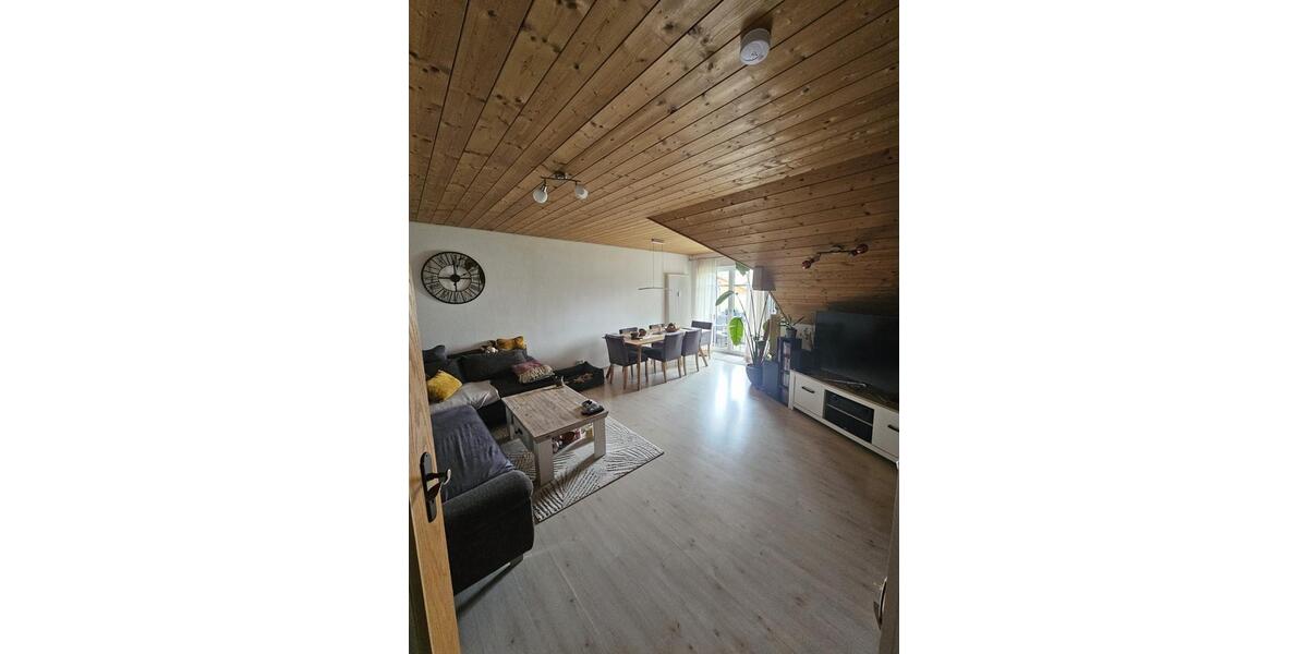 Dachgeschoßwohnung Peißenberg - 3 Zimmer, 79 m&sup2;, 355.000&euro; | Angebot:26876842