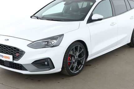 Ford Focus 97.655 km 19.610 &euro; Dresden 01187