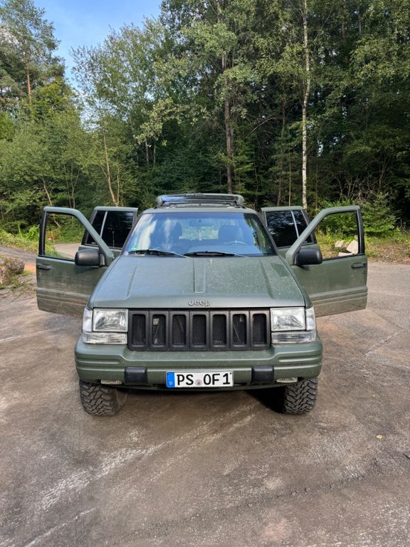 Jeep Grand Cherokee 246.781 km 9.999 € Clausen 66978