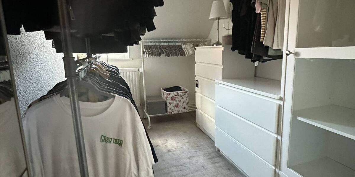 Etagenwohnung Celle / Westercelle Westercelle - 4 Zimmer, 98 m&sup2;, 835&euro; | Angebot:26930076