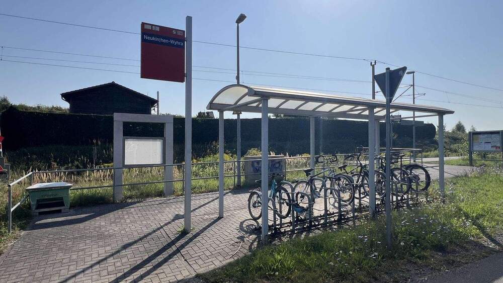 S-Bahn&Badesee,&Wohngenuß im Grünen, HomeofficePendeln(30Min. LEIPZIG), hilfsbereite Nachbarn, 3 zimmer