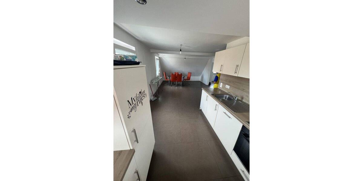 Etagenwohnung Trossingen - 5 Zimmer, 112 m&sup2;, 319.000&euro; | Angebot:26886410