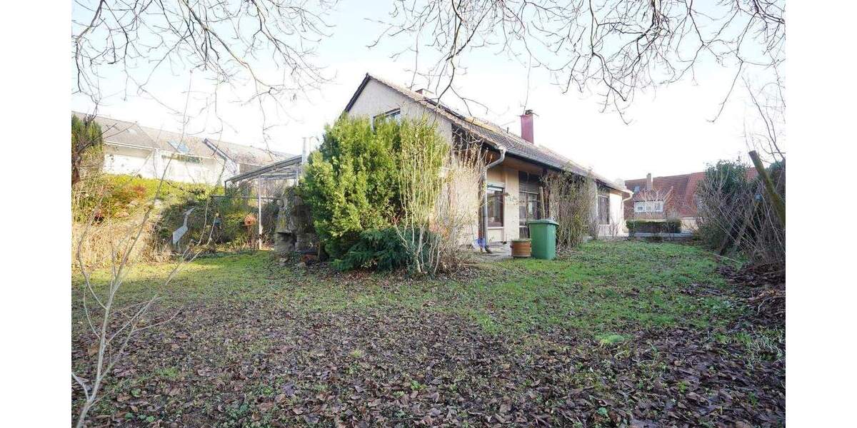 Einfamilienhaus Bretten - 7 Zimmer, 220 m&sup2;, 685.000&euro; | Angebot:24712191