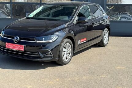 VW Polo 17.500 km 21.450 &euro; Regensburg 93055