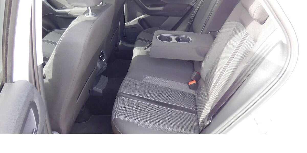 VW T-Roc 1.0 Life TSI BMT Navi Klima Alu 19.990 km 19.990 &euro; Vordorf 38533