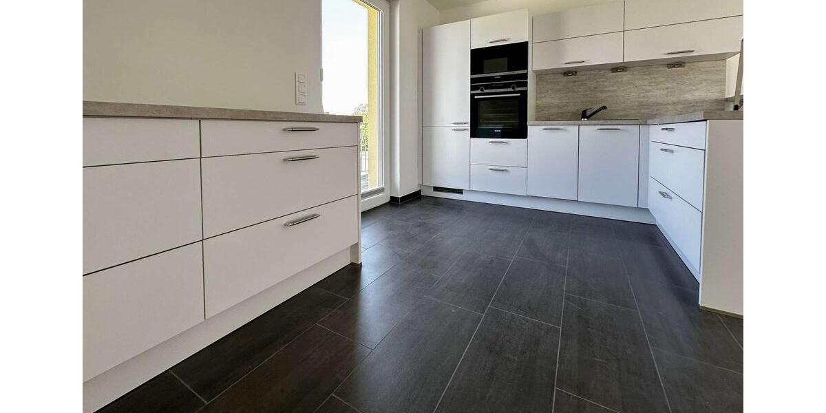 Dachgeschoßwohnung Delitzsch - 5 Zimmer, 112 m&sup2;, 1.225&euro; | Angebot:24976476