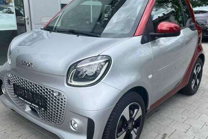 Smart forTwo 9.600 km 12.975 &euro; München 80993