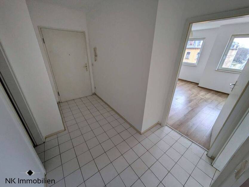 ++ wunderschöne 2-Raum-Wohnung in Schloßchemnitz - ab sofort bezugsfrei ++
