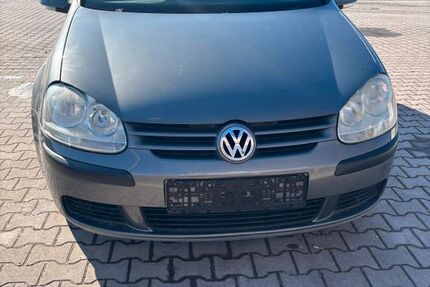 VW Golf 154.134 km 2.599 &euro; Erfurt 99089