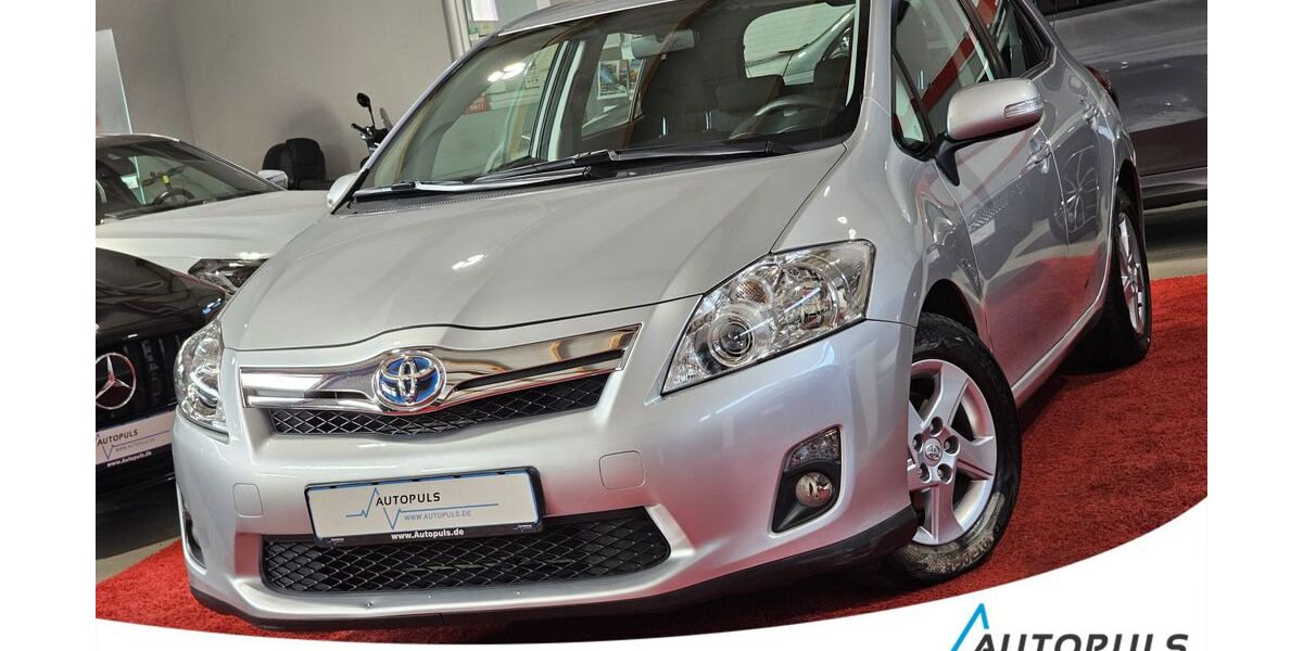 Toyota Auris 93.139 km 9.999 &euro; Wörth am Rhein 76744