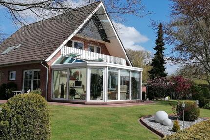 Haus Friedeburg - 8 Zimmer, 220 m&sup2;, 430.000&euro; | Angebot:26781570