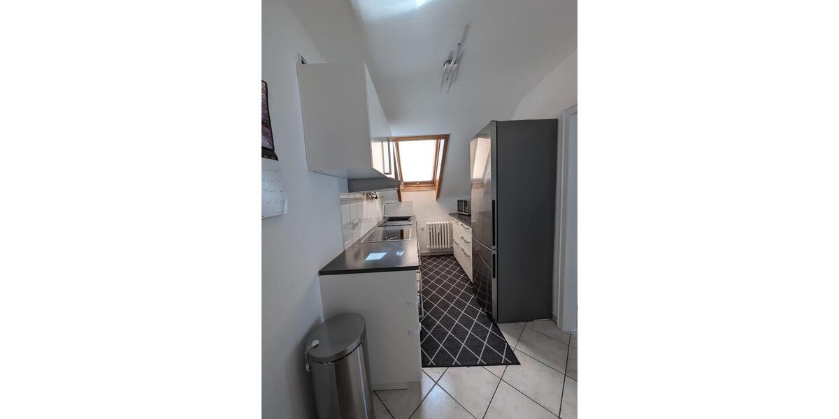 Dachgeschoßwohnung Köln Porz - 4 Zimmer, 94 m&sup2;, 1.310&euro; | Angebot:26285617