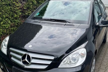 Mercedes-Benz B 180 235.000 km 2.750 &euro; Röttenbach 91187