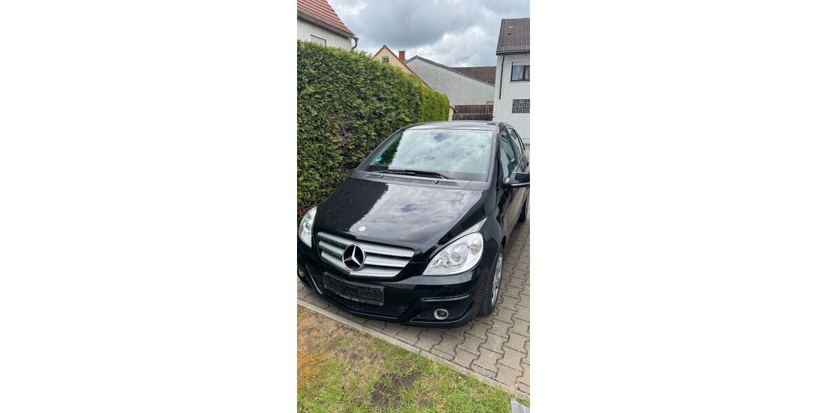 Mercedes-Benz B 180 235.000 km 2.750 &euro; Röttenbach 91187