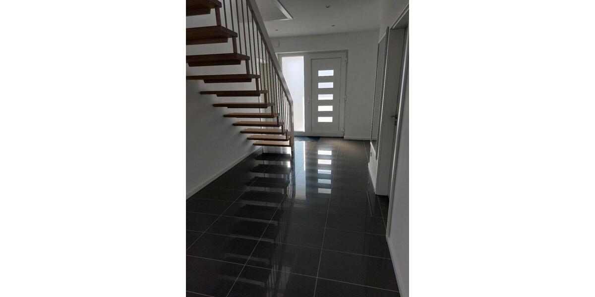 Einfamilienhaus Schleswig - 4 Zimmer, 130 m&sup2;, 499.000&euro; | Angebot:27118368