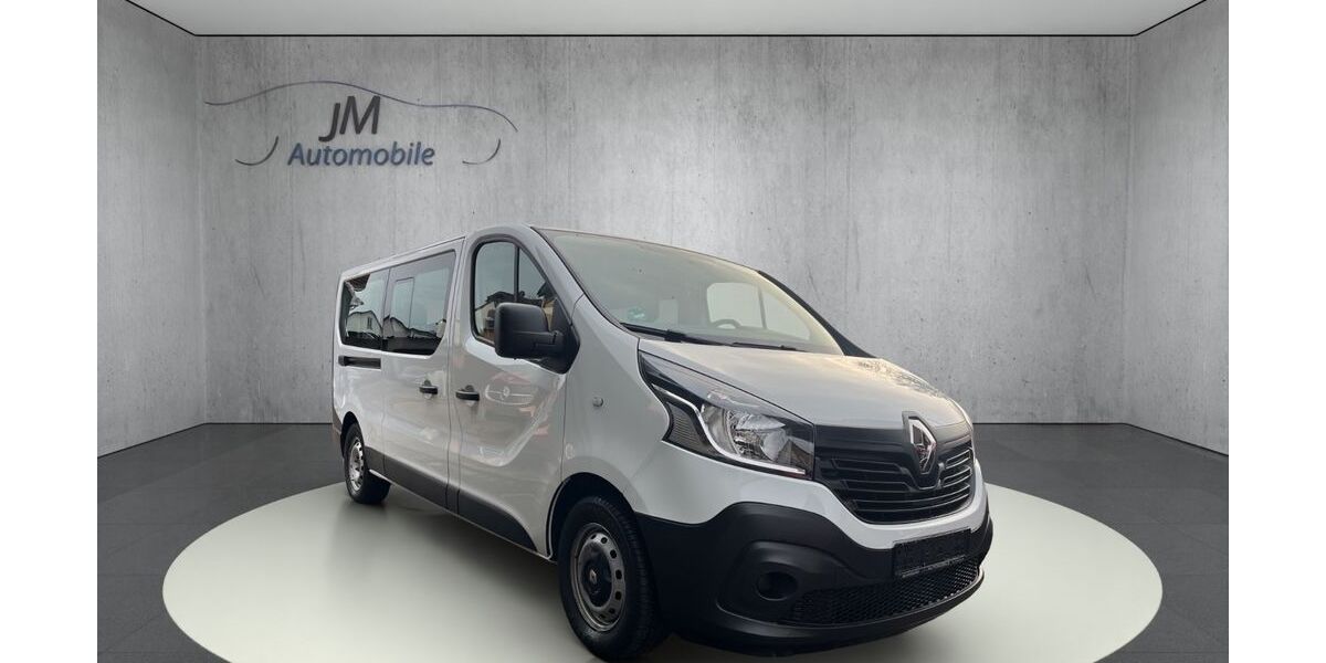 Renault Trafic 99.400 km 17.990 &euro; Meckenbeuren 88074