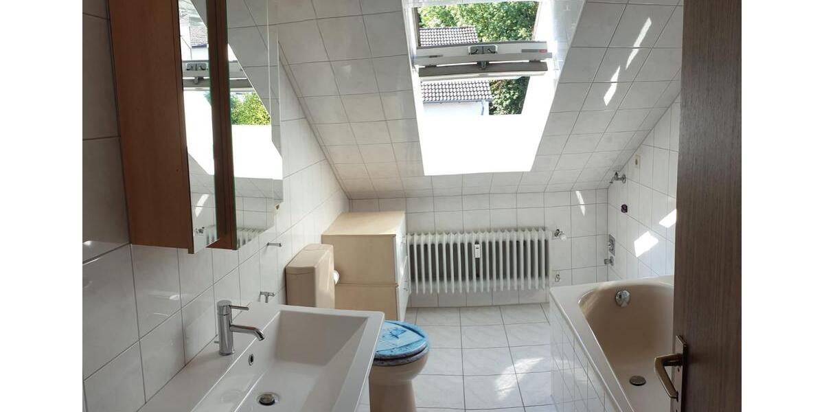 Dachgeschoßwohnung Vlotho - 1 Zimmer, 57 m&sup2;, 650&euro; | Angebot:26403748