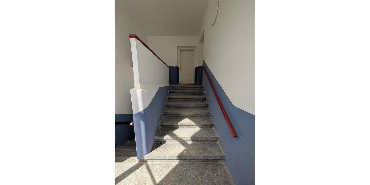 Maisonettenwohnung Zwickau - 5 Zimmer, 175 m&sup2;, 1.300&euro; | Angebot:26621738