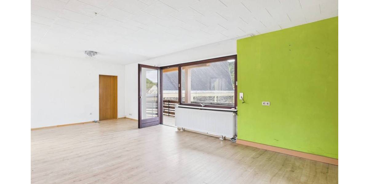 Charmantes Wohn- und Geschäftshaus mit großem Garten. L - Echternach nur 5min! 6 zimmer